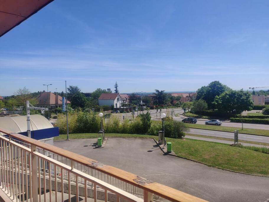 Maison Spacieuse Avec Billard Balneo Piano Talant Buitenkant foto