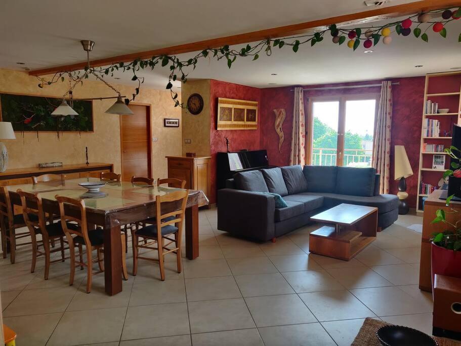 Maison Spacieuse Avec Billard Balneo Piano Talant Buitenkant foto